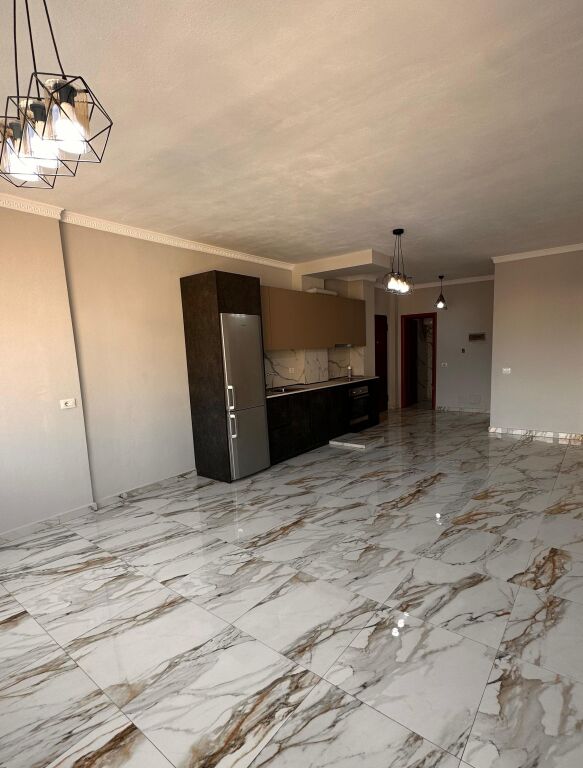 In vendita: Appartamento 2+1 Astir, (bar Artisti)