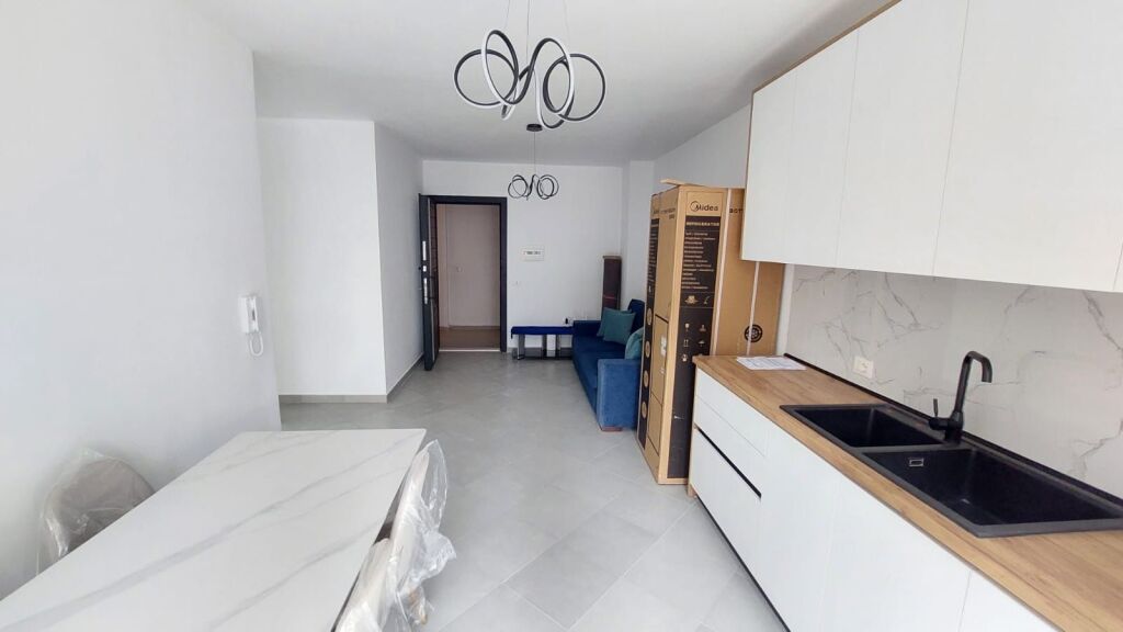 Apartament 1+1 me qira, QSUT, Rruga e Dibres