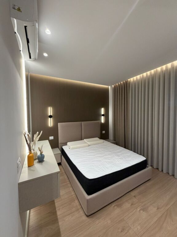 *For rent 2+1+2+parking space at Mine Peza*