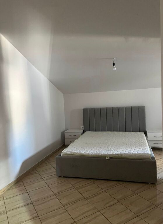 Paskuqan, jepet me qira apartament 2+1! 35.000 Leke