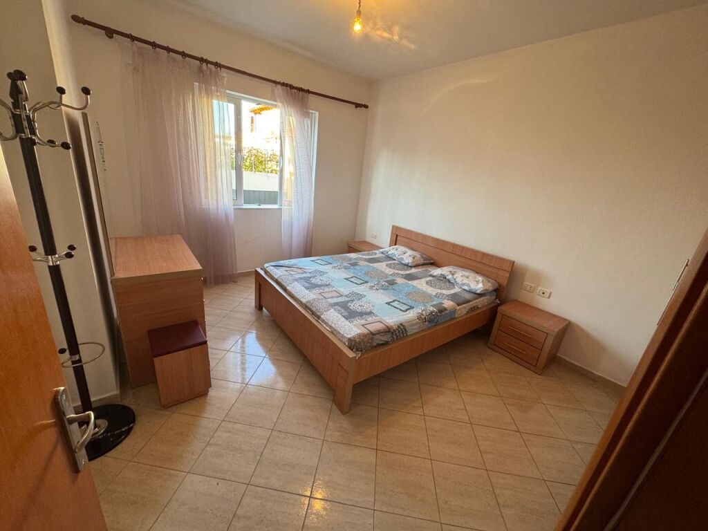 Appartamento 1+1 a Sarandë, 55 m², vista mare, pronto per abitare