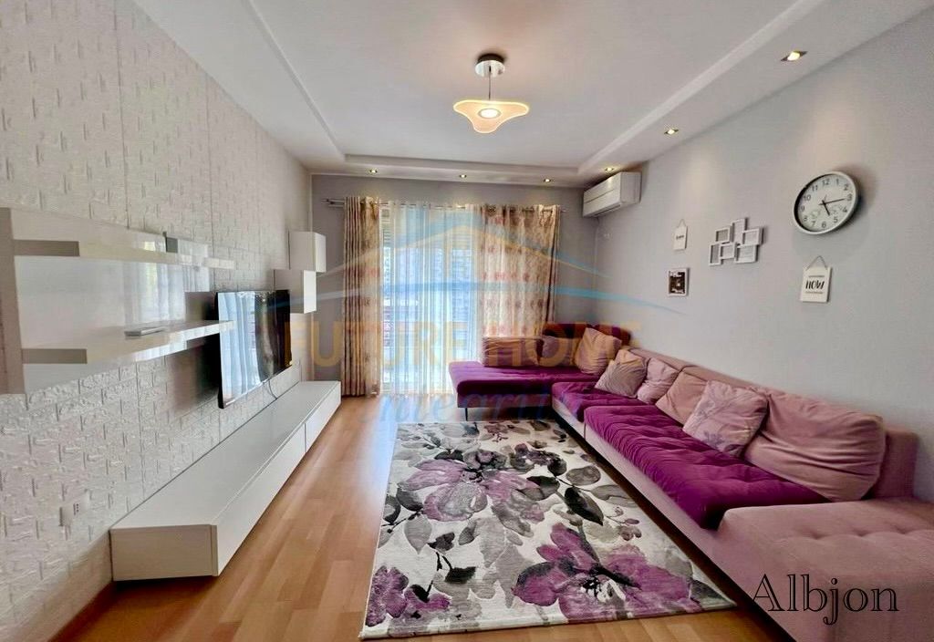 📍 Don Bosko – Qera, Apartament 1+1 te Viva Market! 🏠