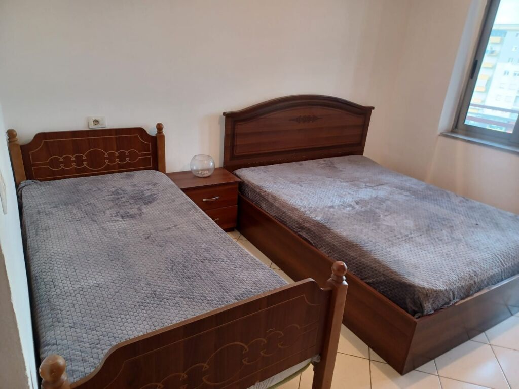 APARTAMENT ME QERA 1+1 ASTIR 40.000 LEKE