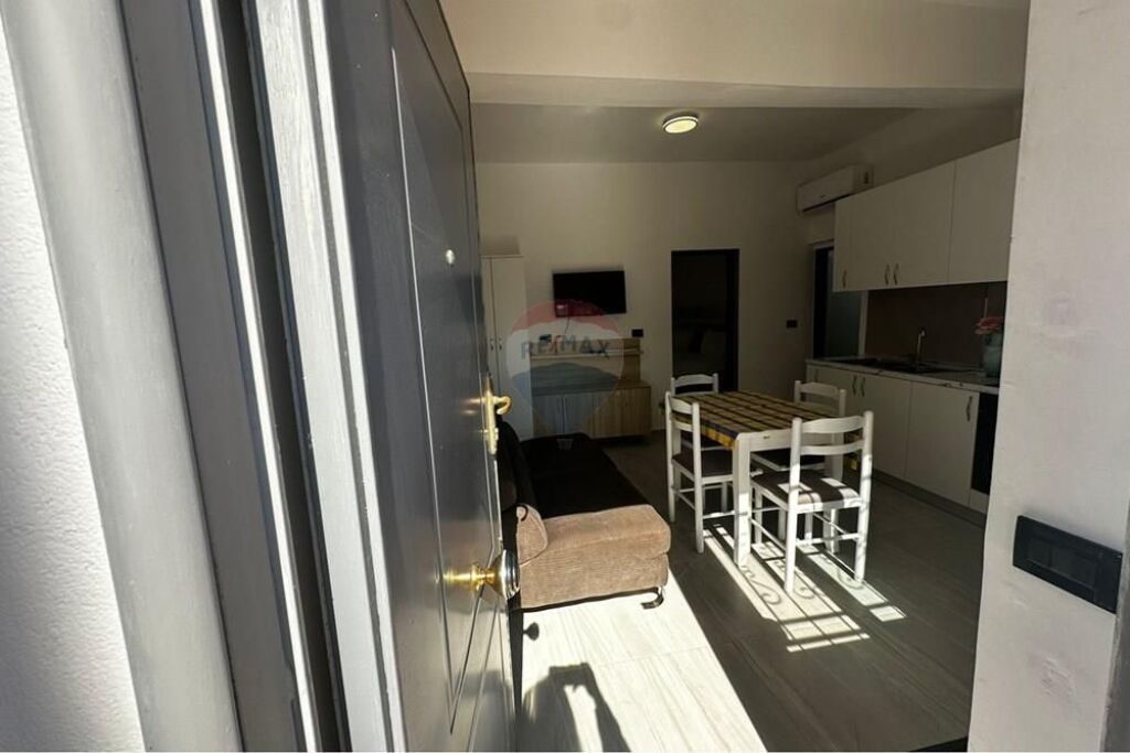 Apartament 1+1 për shitje/qira Çole e Re, Vlorë