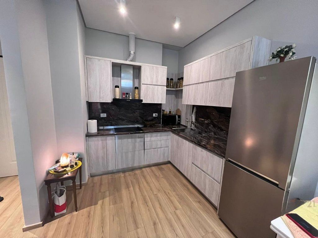 🏡 Jepet me qira apartament 1+1 + 1 post parkim– Kompleksi Delijorgji