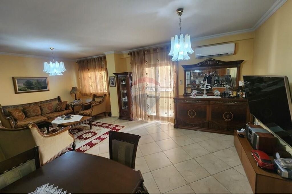 Apartment - For Sale - Commune of Paris, Tirana(ID: 530381002-355)