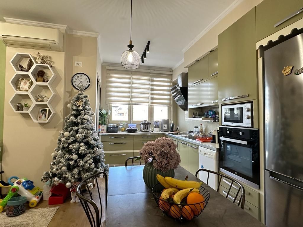 Apartament me qera