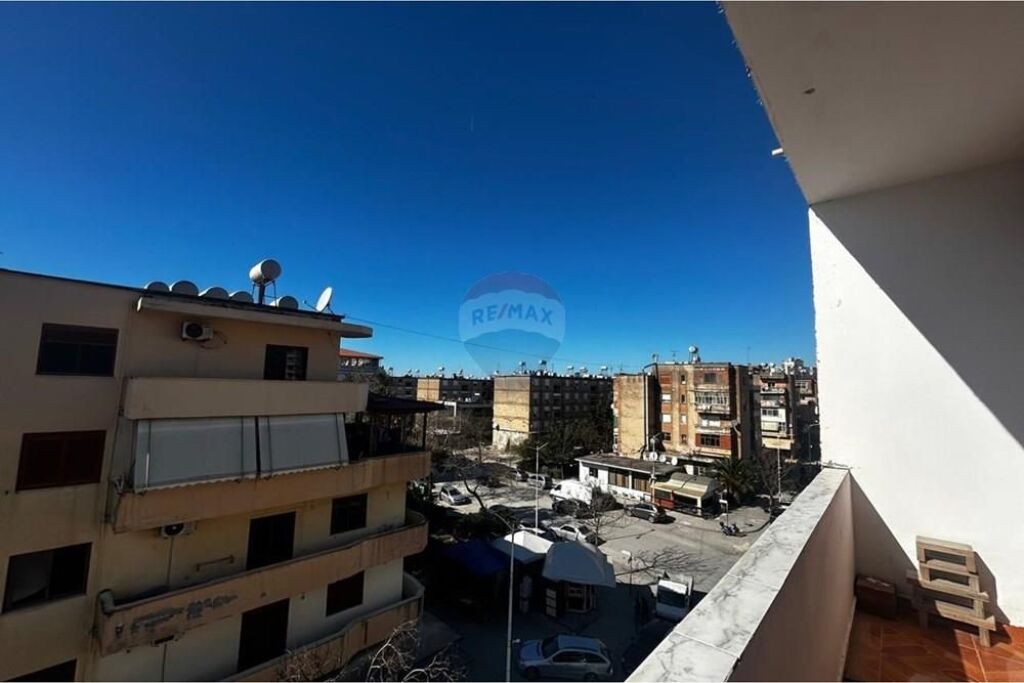 🏠 Appartamento 2+1+2 in Vendita – Via Zaho Koka, Vlora