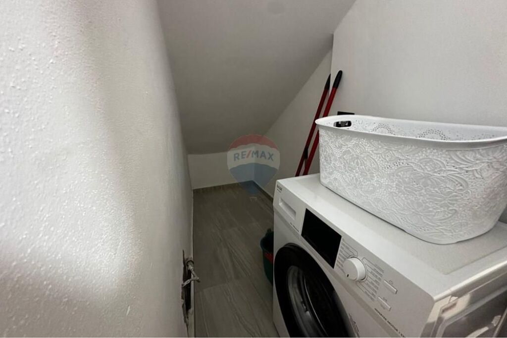 Apartament 1+1 për shitje/qira Çole e Re, Vlorë
