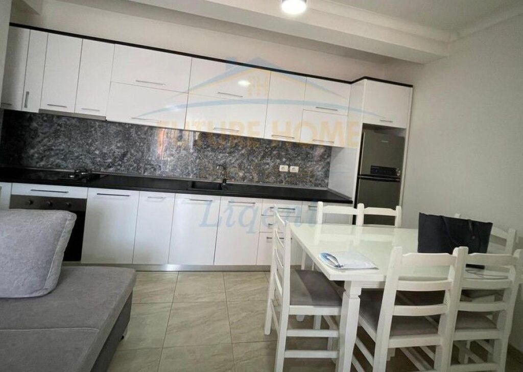 Affitto, Appartamento 1+1+Posto Auto, Sima Com