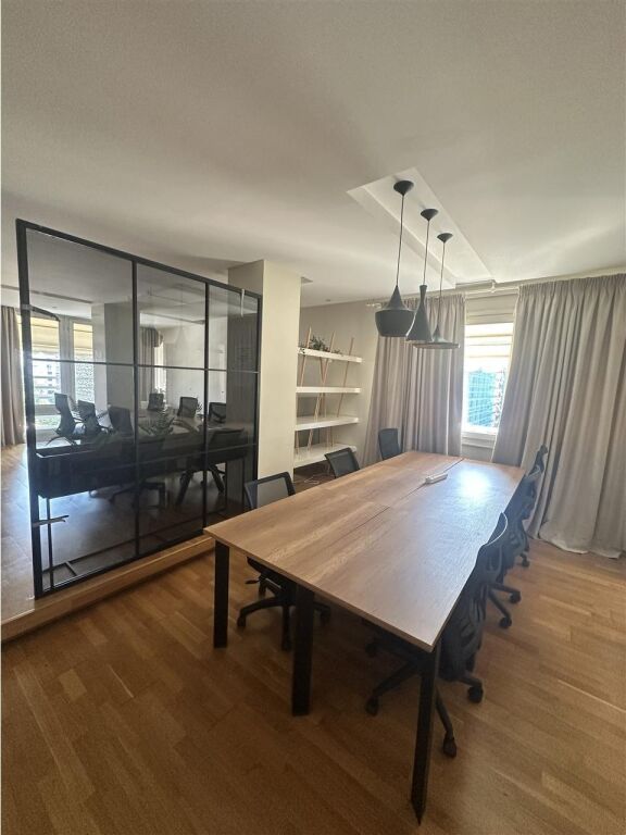 UFFICIO IN AFFITTO 140 M2 BLOK 3.200 EURO