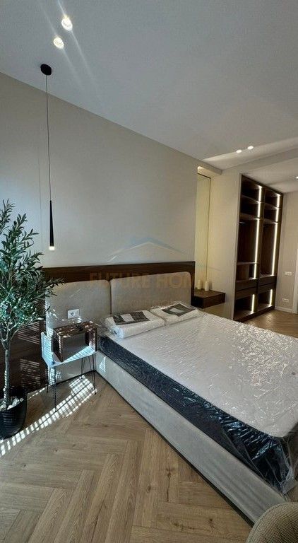 Qera, Apartament 2+1+2, Tirana Garden Building
