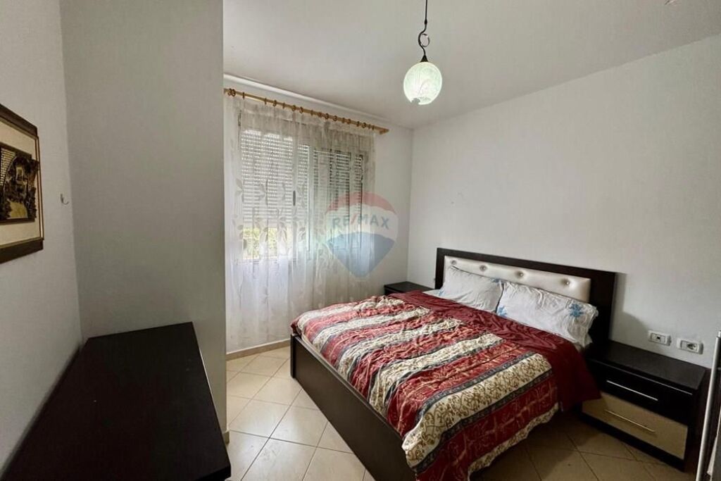 Apartament - Për Qira - Vilat Gjermane, Tiranë