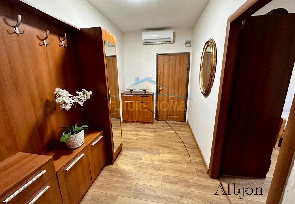 📍 Xhamllik – In Vendita, Appartamento 2+1 Investito & con Ipoteca! 🏠
