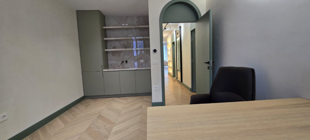 🏢 Business Premises for Rent – Altana Residence, Paris Commune📍