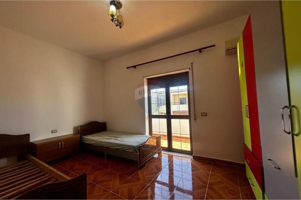 🏠 Appartamento 2+1+2 in Vendita – Via Zaho Koka, Vlora
