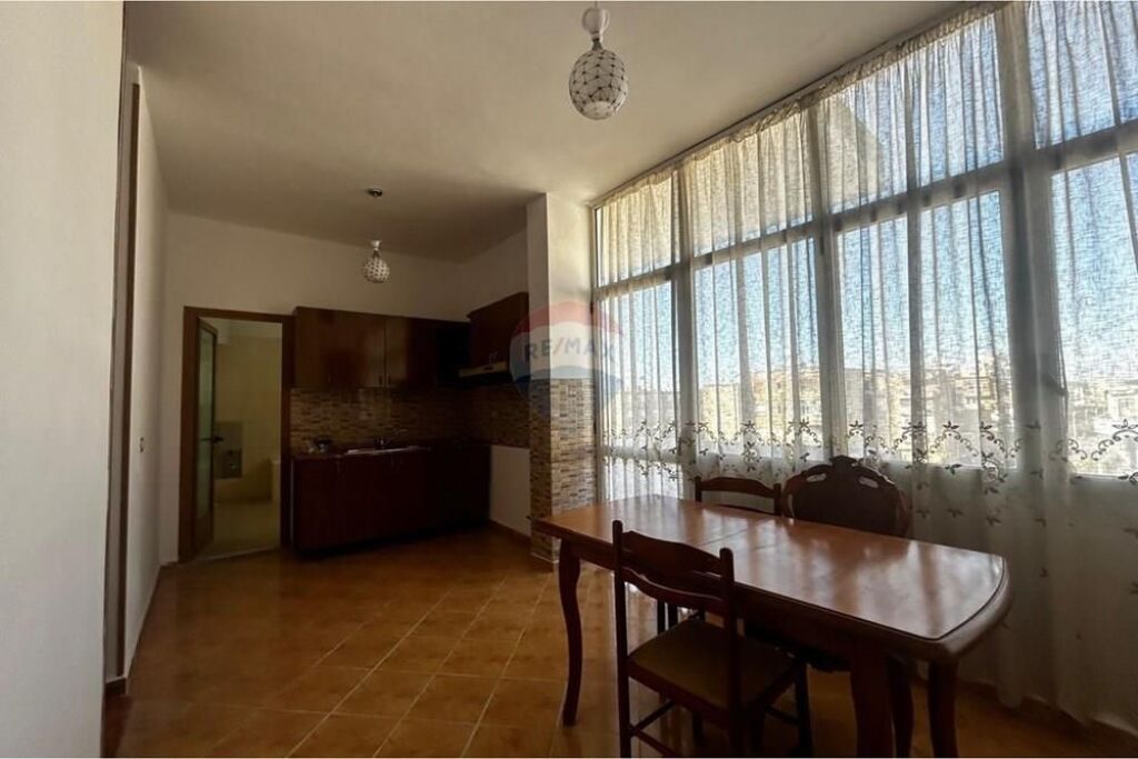 🏠 Appartamento 2+1+2 in Vendita – Via Zaho Koka, Vlora