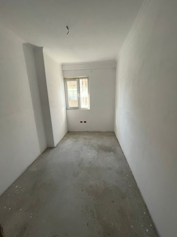 IN VENDITA APPARTAMENTO 2+1 KAMEZ 8.290.000 LEKE