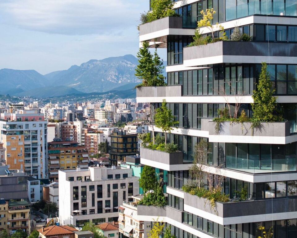 OFFICE FOR RENT 100 M2 AIR ALBANIA 3500 EURO FH-57996