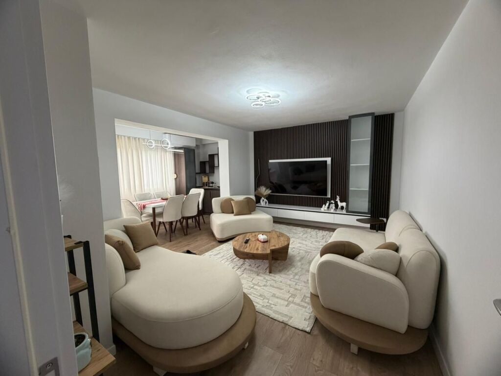 Rent, Apartment 2+1, 21-Dhjetori