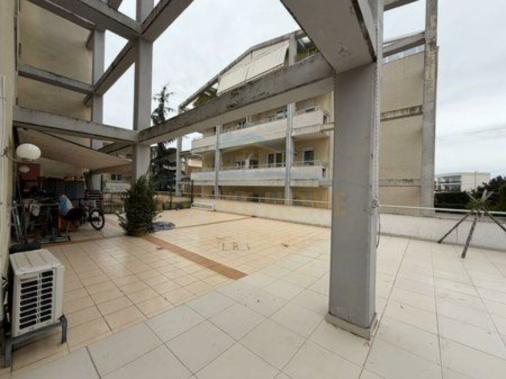 In vendita, Appartamento 2+1+Veranda, Residenza Touch of the Sun, Tirana.