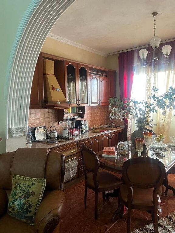 VILLA SU DUE PIANI IN VENDITA SHKOZET, DURRES