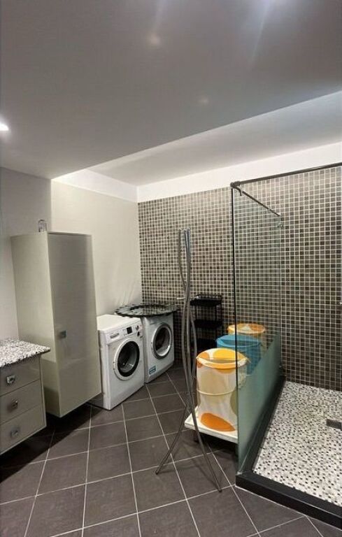 Apartament 3+1+2 Me Qira te Liqeni i Tiranës