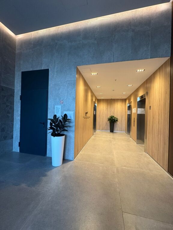 OFFICE FOR RENT 100 M2 AIR ALBANIA 3500 EURO FH-57996