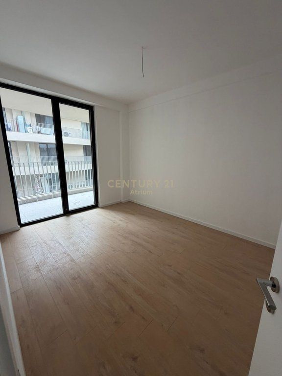 WE RENT 3+1 APARTMENT WITH PARKING SPACE NEAR MINE PEZA
