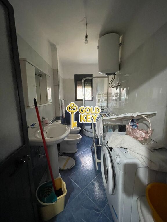 🏡 APARTAMENT ME QERA 2+1  (Vala Park, Durrës)