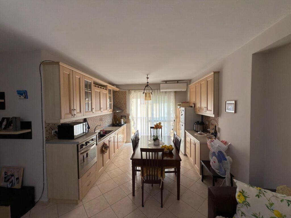 🏠 𝐅𝐎𝐑 𝐒𝐀𝐋𝐄 – 𝐀𝐩𝐚𝐫𝐭𝐦𝐞𝐧𝐭 2+1 | 𝐍𝐞𝐚𝐫 “𝐌𝐢𝐡𝐚𝐥 𝐆𝐫𝐚𝐦𝐞𝐧𝐨” 𝐒𝐜𝐡𝐨𝐨𝐥