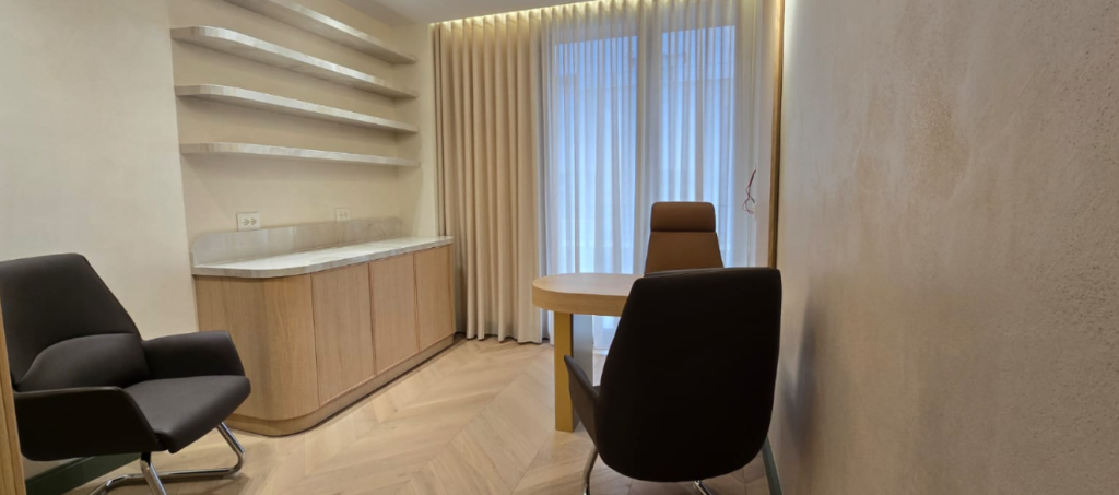🏢 Business Premises for Rent – Altana Residence, Paris Commune📍