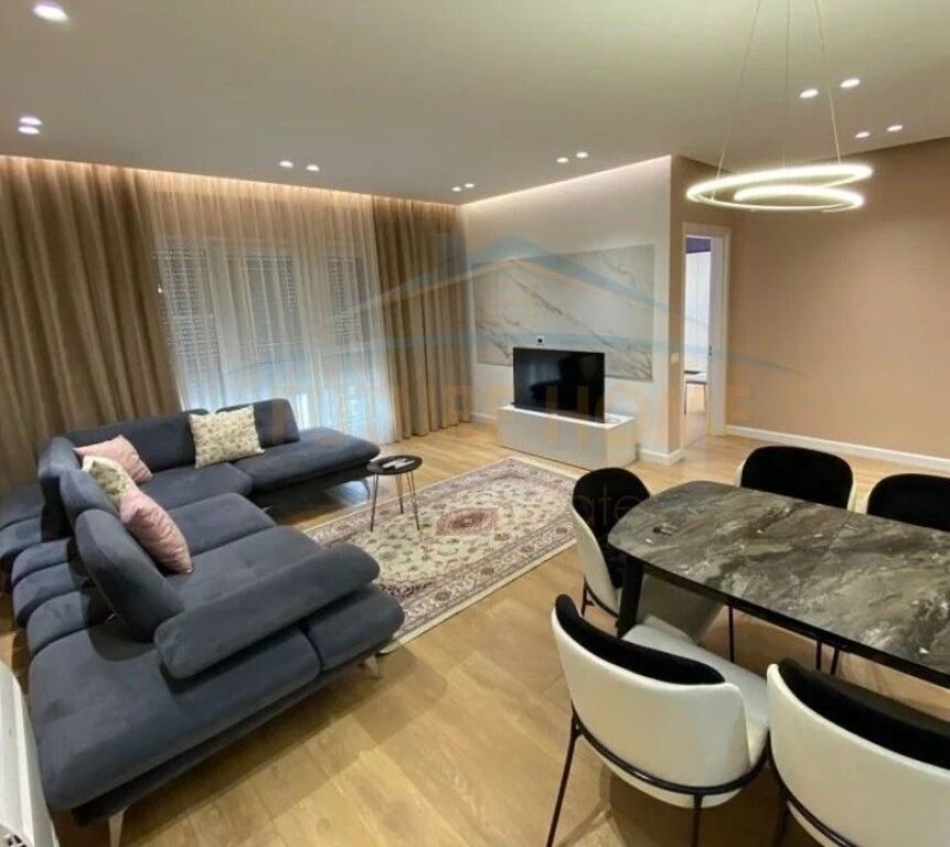 Affitto, Appartamento 2+1+2, Via Dibrës, Hotel Melia, Giardino N. 6, Tirana.