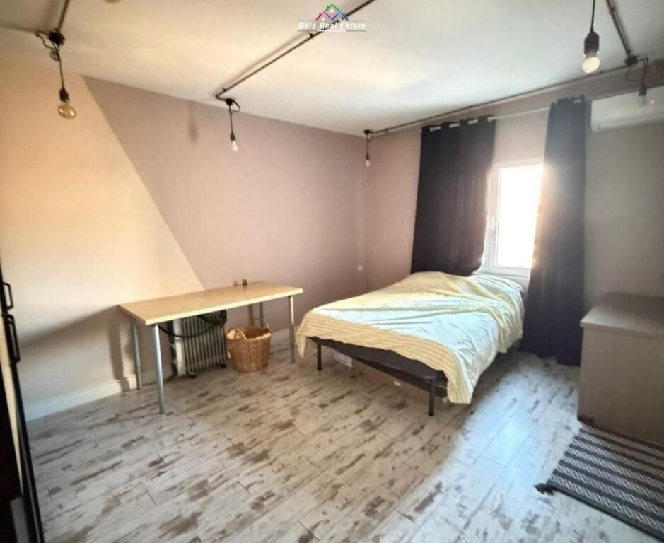 Appartamento In Affitto 2+1 Vicino Al Vecchio Mercato Elettrico (ID B221404) Tirana