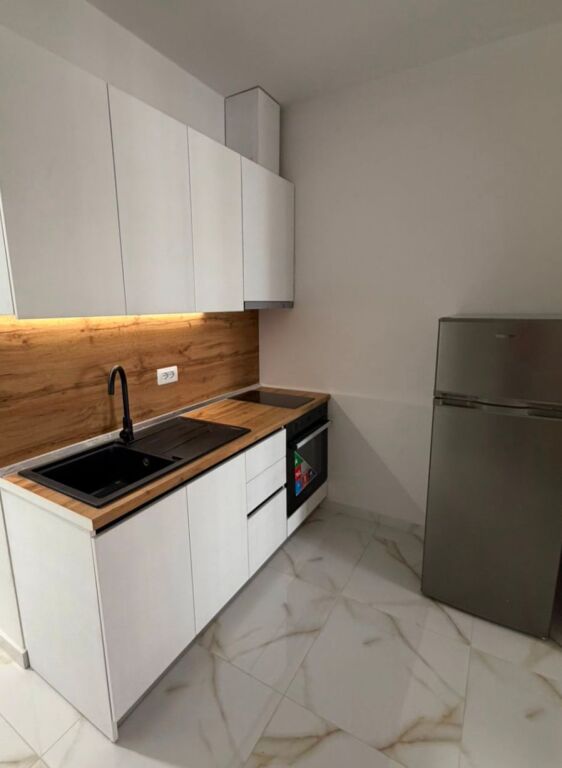 GARSIONERE ME QERA LAPRAKE 42.000 LEKE FH-58113