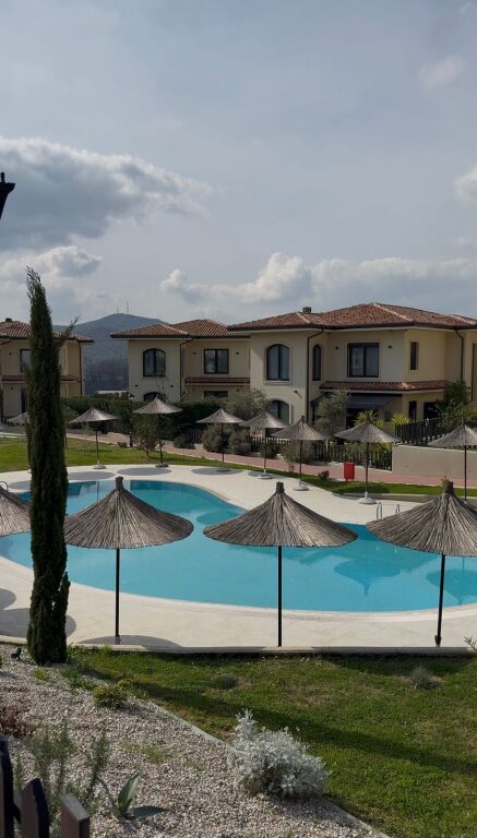 Luxury villa for rent in TEG!