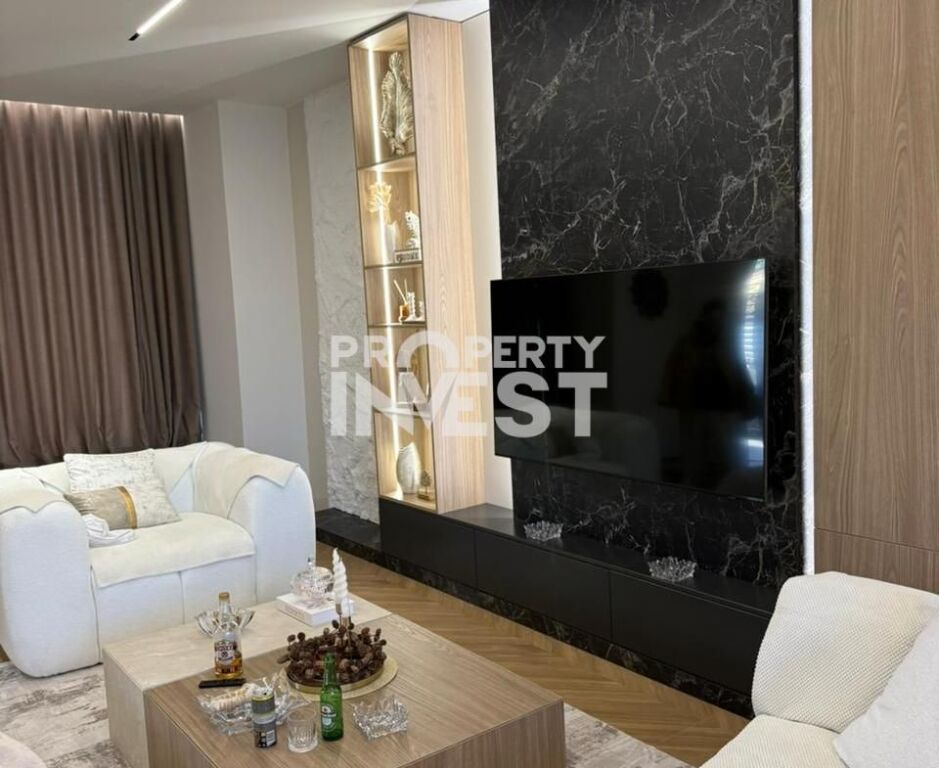 Disponojme super vile me Qera tek Roses Residence, Farke.