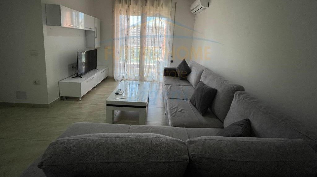 Disponojmë apartament 1+1+Post Parkimi për qira tek Sima Com