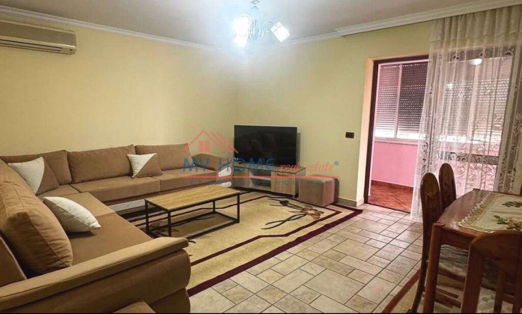 Appartamento 2+1 in vendita a Xhamllik a Tirana