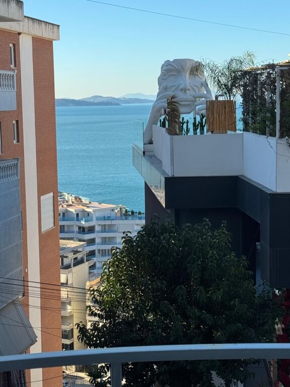 Appartamento 1+1 a Sarandë, 55 m², vista mare, pronto per abitare