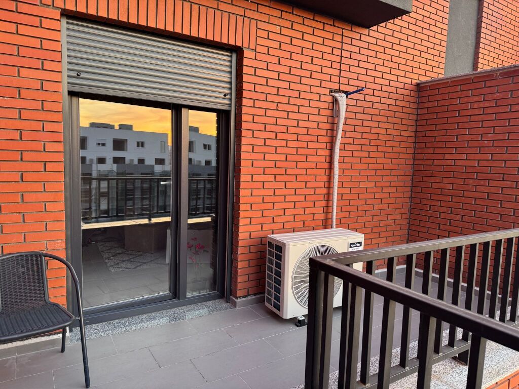 🏠 Jepet me qira apartament 1+1 në 📍Paskuqan💶 Çmimi: 400 € / muaj