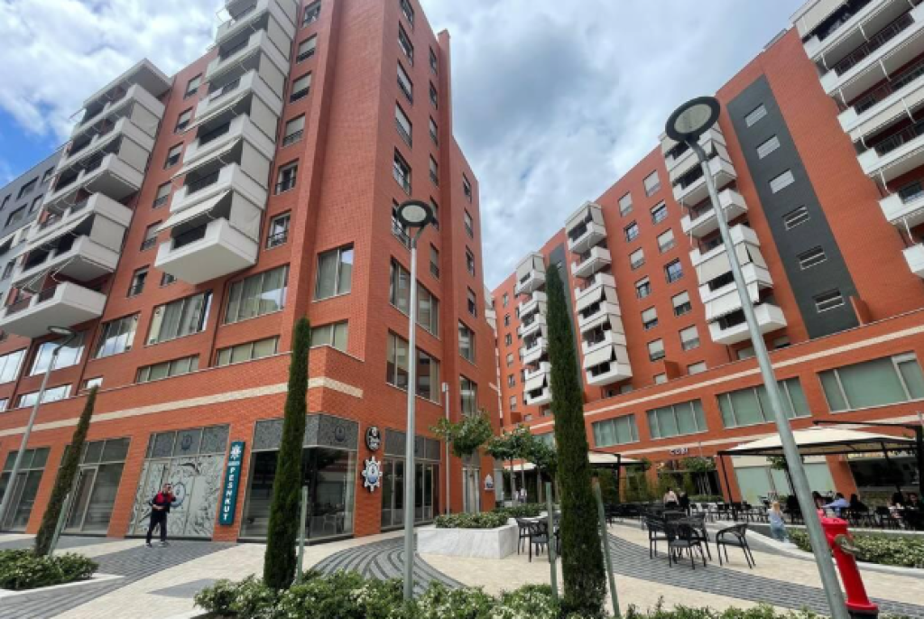 🏡 Appartamento 2+1+2 + Deposito in Vendita – Complesso Delijorgji📍