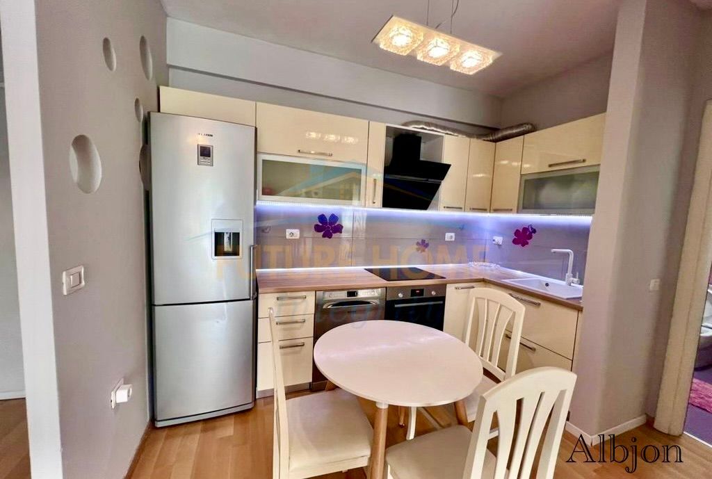 📍 Don Bosko – Qera, Apartament 1+1 te Viva Market! 🏠