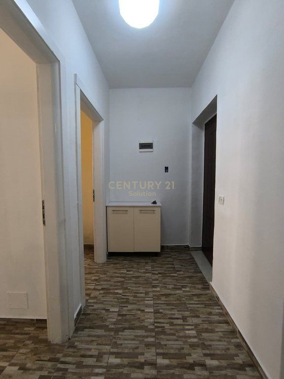 AFFITTASI APPARTAMENTO 1+1 IN AFFITTO A ASTIR!