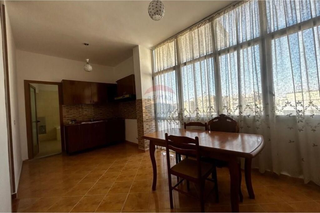 🏠 Appartamento 2+1+2 in Vendita – Via Zaho Koka, Vlora