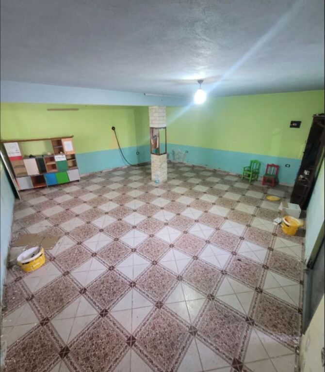 AMBIENT BIZNESI ME QERA 170 M2 ASTIR 40.000 LEKE FH-58065