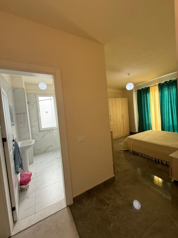 Apartament me qera 2+1+2+ballkon