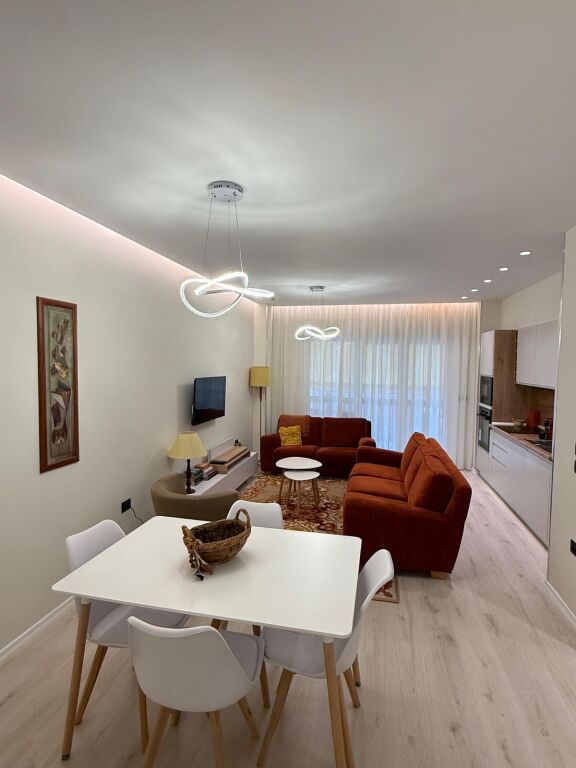 ✨ Appartamento 1+1 in affitto – Zona del Liceo (vicino a RTSH) 🏡 Via Elbasan