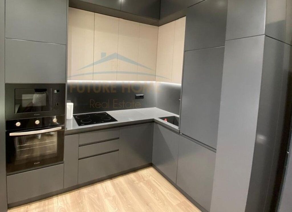 Affitto, Appartamento 1+1, Via Kavajes, Tirana