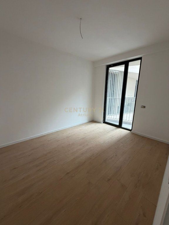 WE RENT 3+1 APARTMENT WITH PARKING SPACE NEAR MINE PEZA